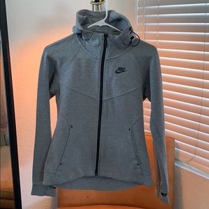 Nike tech fleece full zip hoodie size Small grey